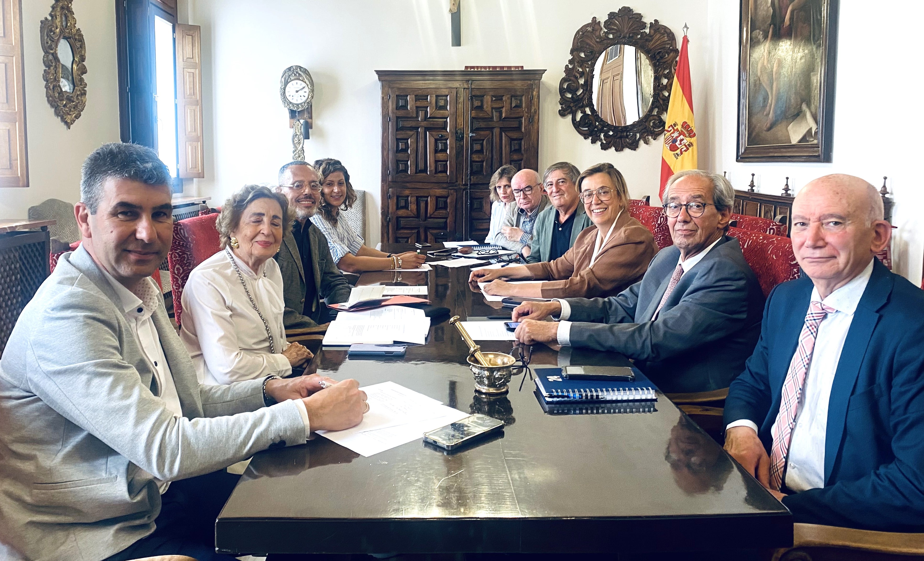 La Diputación palentina inicia la andadura para celebrar el Centenario del nacimiento del reconocido economista carrionés, Enrique Fuentes Quintana