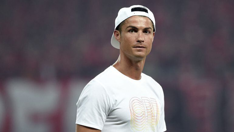 Cristiano Ronaldo en un acto previo a un partido de fútbol entre equipos de la liga china