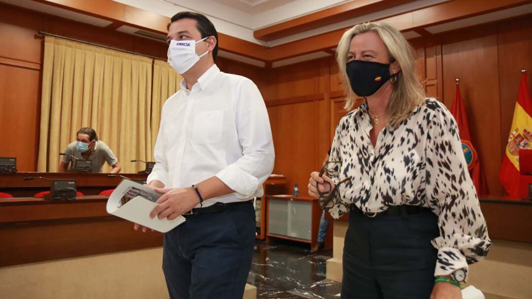 José María Bellido e Isabel Ambrosio.