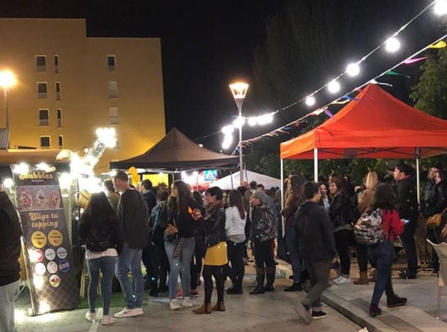 Los segovianos respaldan con su presencia cada año el Festival Food Truck