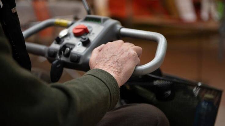 Salud refuerza el blindaje de las residencias de mayores