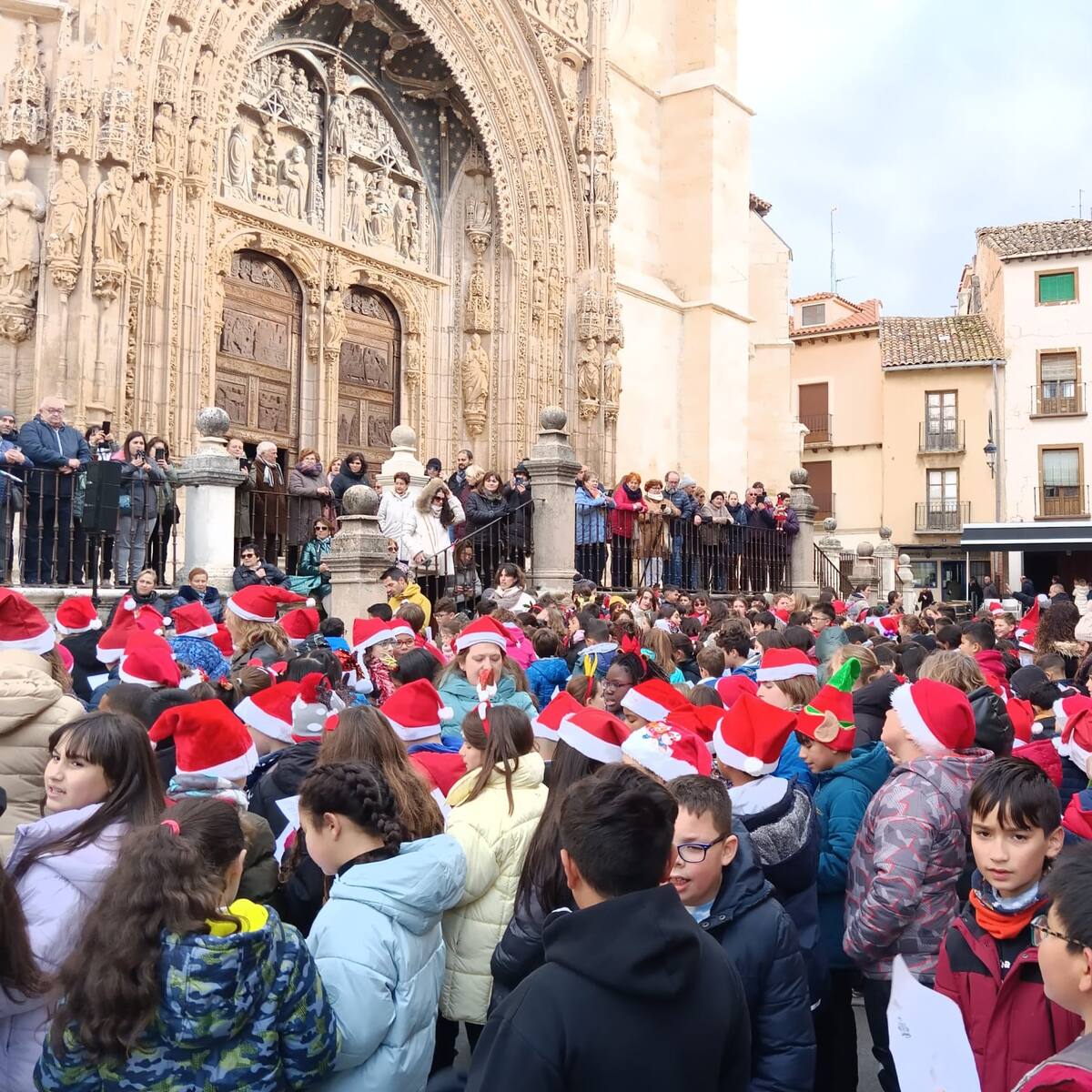 Los escolares arandinos cumplen con una tradición