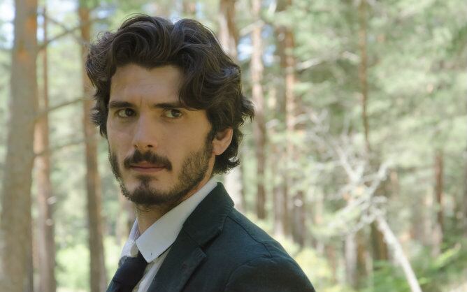 Yon González, actor protagonista de la serie de Antena 3 &#039;Bajo Sospecha&#039;