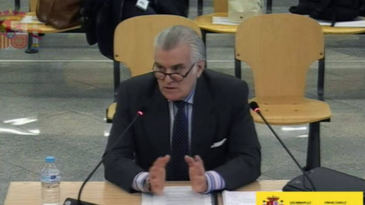 Bárcenas sitúa a Rajoy en la cúspide de la operación Kitchen