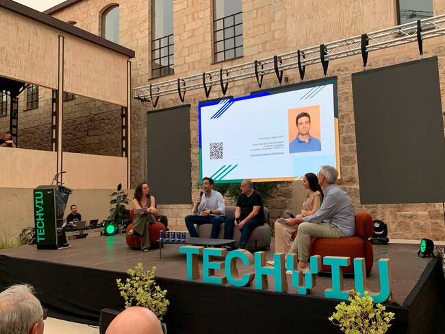 Un instante de la mesa redonda en el Parque Tecnológico Urbano de Rodes