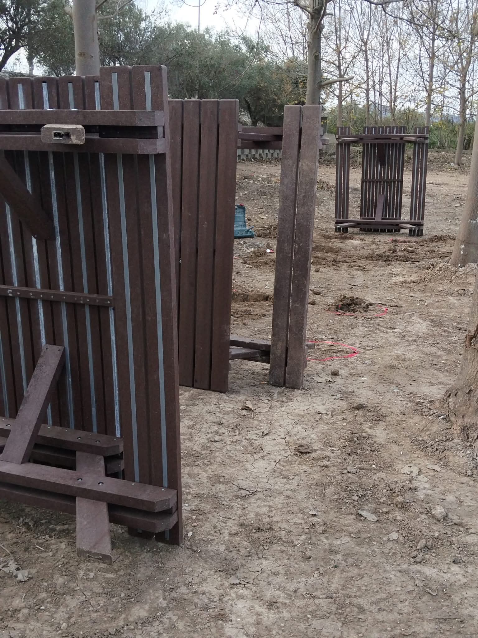 Parte de las nuevas instalaciones dañadas en Miramar