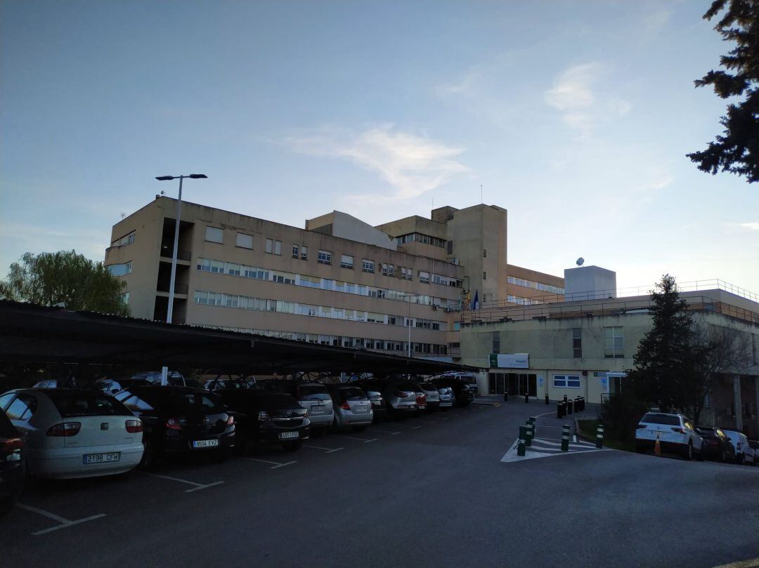 Hospital de Úbeda, donde ha fallecido el doctor Julián Cabrera