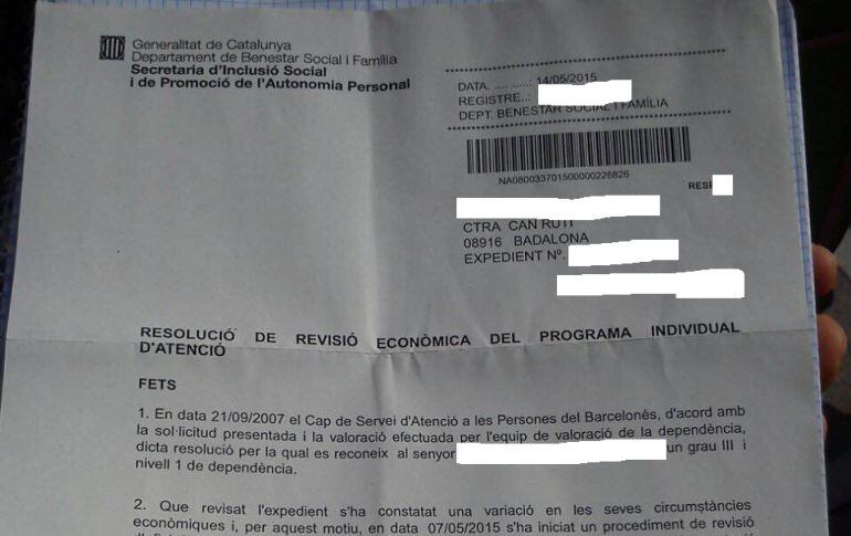 Primera pàgina de la carta que han rebut algunes families amb persones que pateixen una discapacitat severa on els informen del cenvi de varems a l'hora del que han de pagar per les residències