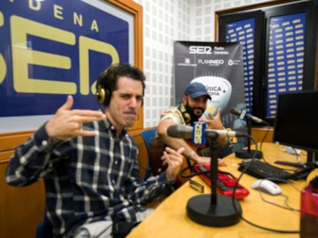 Scott McClain y Nacho "Papote" Pérez en Radio Córdoba