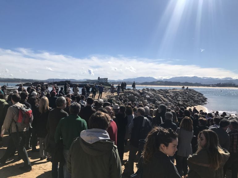 Imagen de una de las protestas contra los diques.