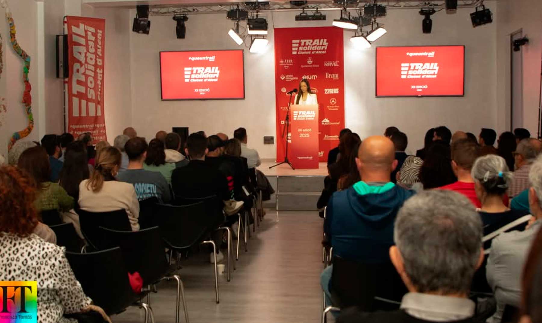 El acto de presentación tuvo lugar en el salón de actos de Nirvel, uno de los principales patrocinadores de la prueba