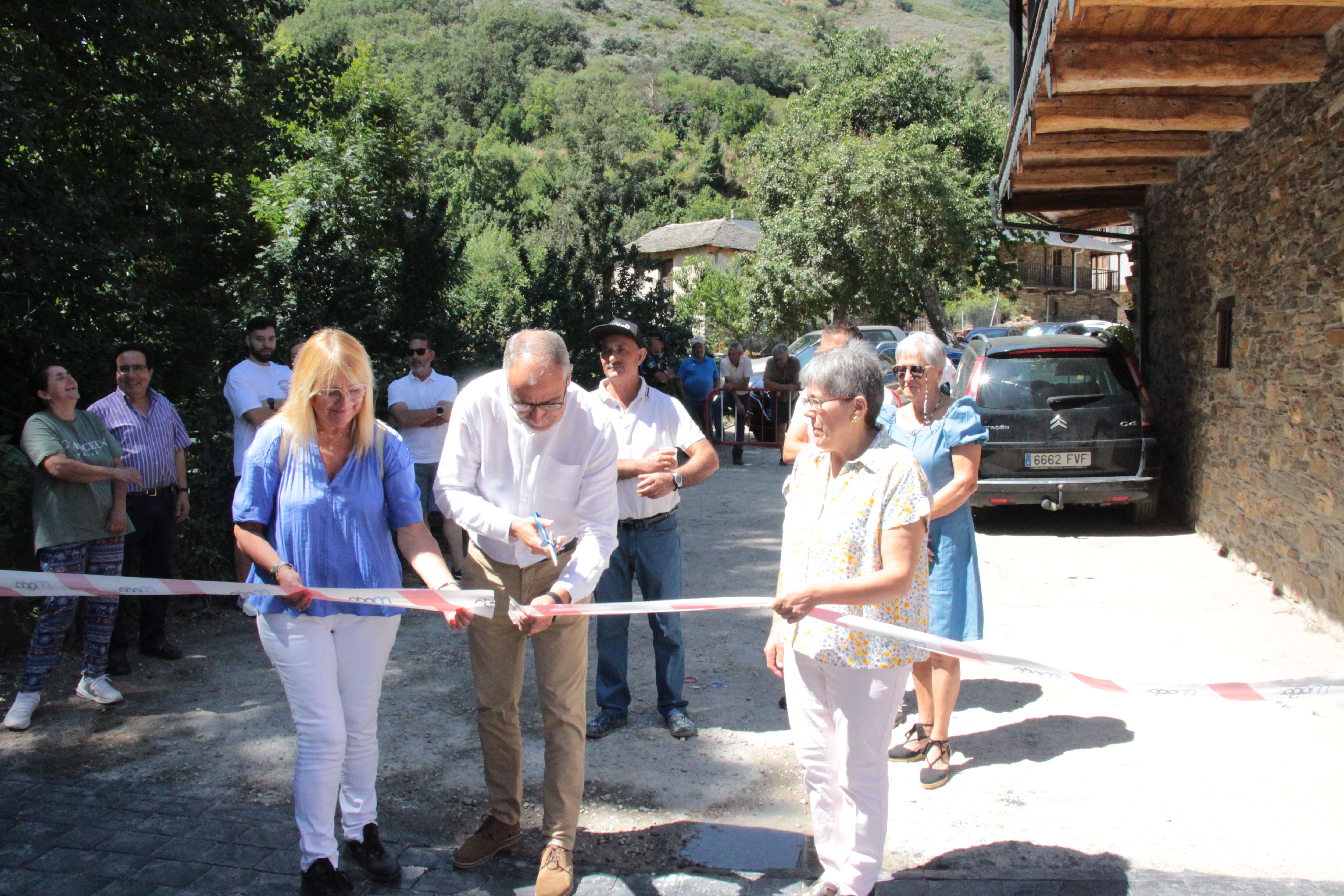 Acto de inauguración de la plaza de Bouzas