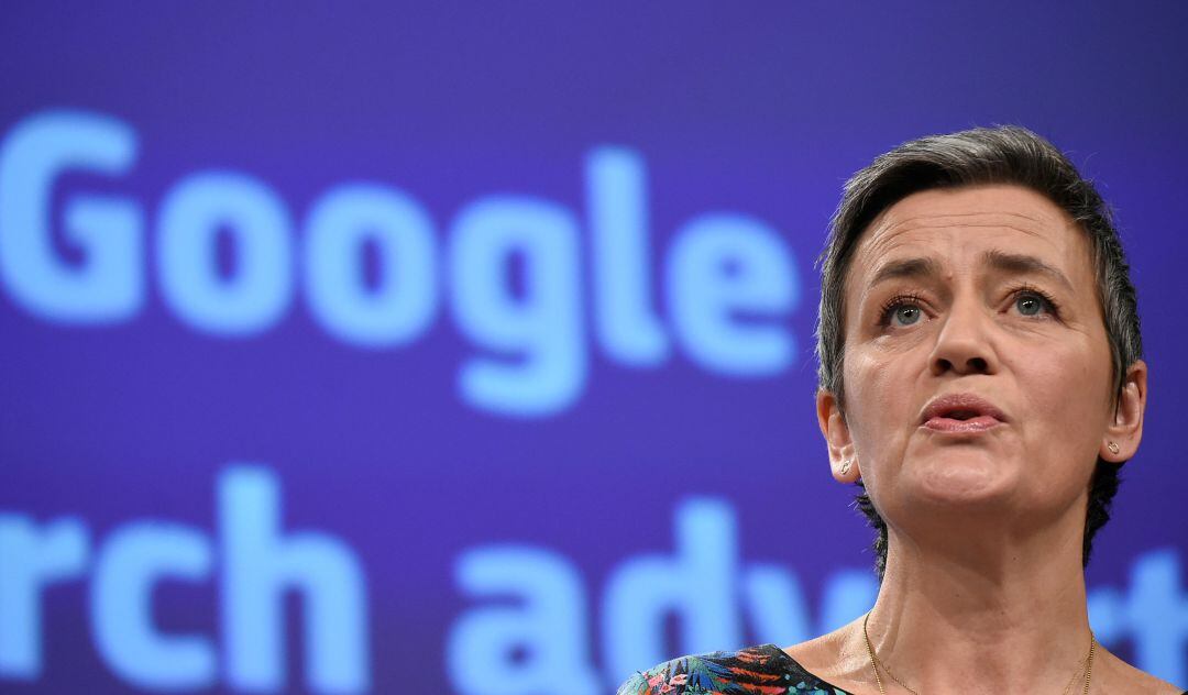 La comisaria de Competencia, Margrethe Vestager, habla sobre la sanción a Google.