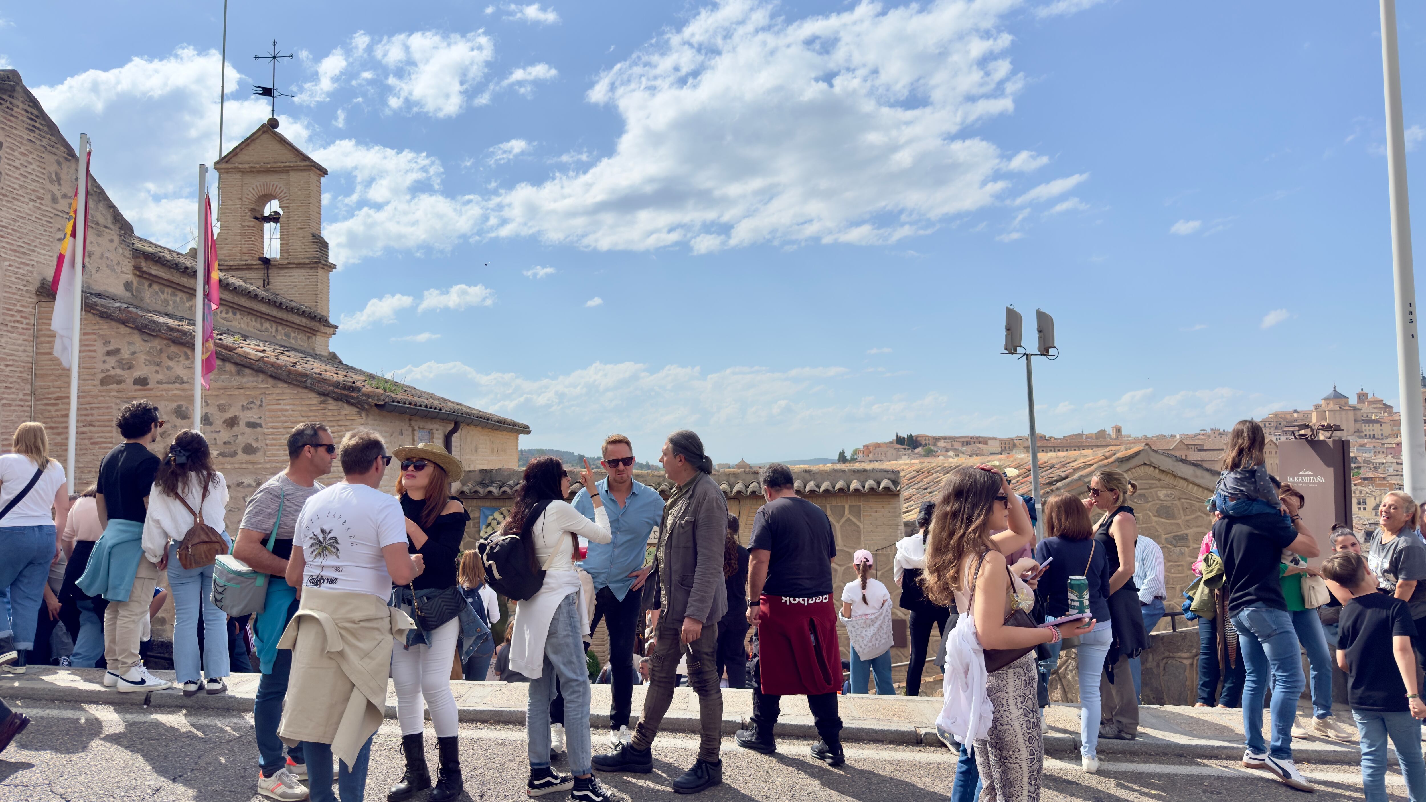 Miles de personas se vuelven a congregar en la Romería del Valle de Toledo