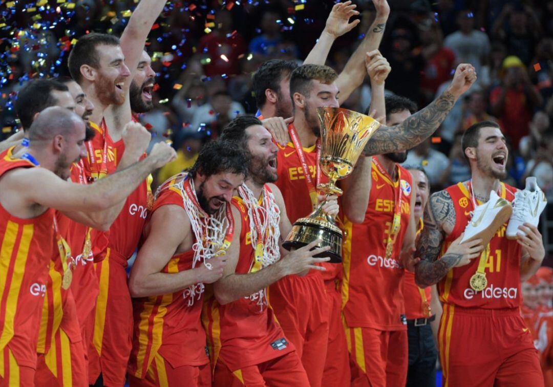 España celebra su victoria en el Mundial de Baloncesto 2019