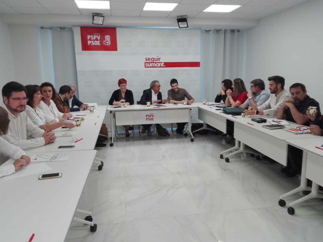 Segunda reunión para negociar el acuerdo del Consell