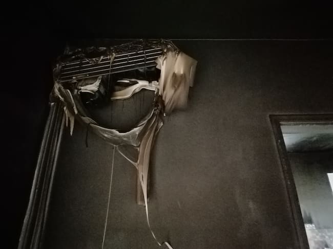 La casa de Delia Bakaikoa, en Las Majadas, quedó intacta pero quemada por las altas temperaturas del volcán de La Palma. Entró por las ventanas y recorrió los pasillos, quedando petrificada.