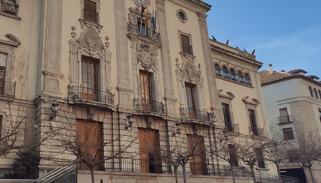 El Ayuntamiento de Jaén, según el PP, cedería la recaudación de impuestos a la Diputación Provincial