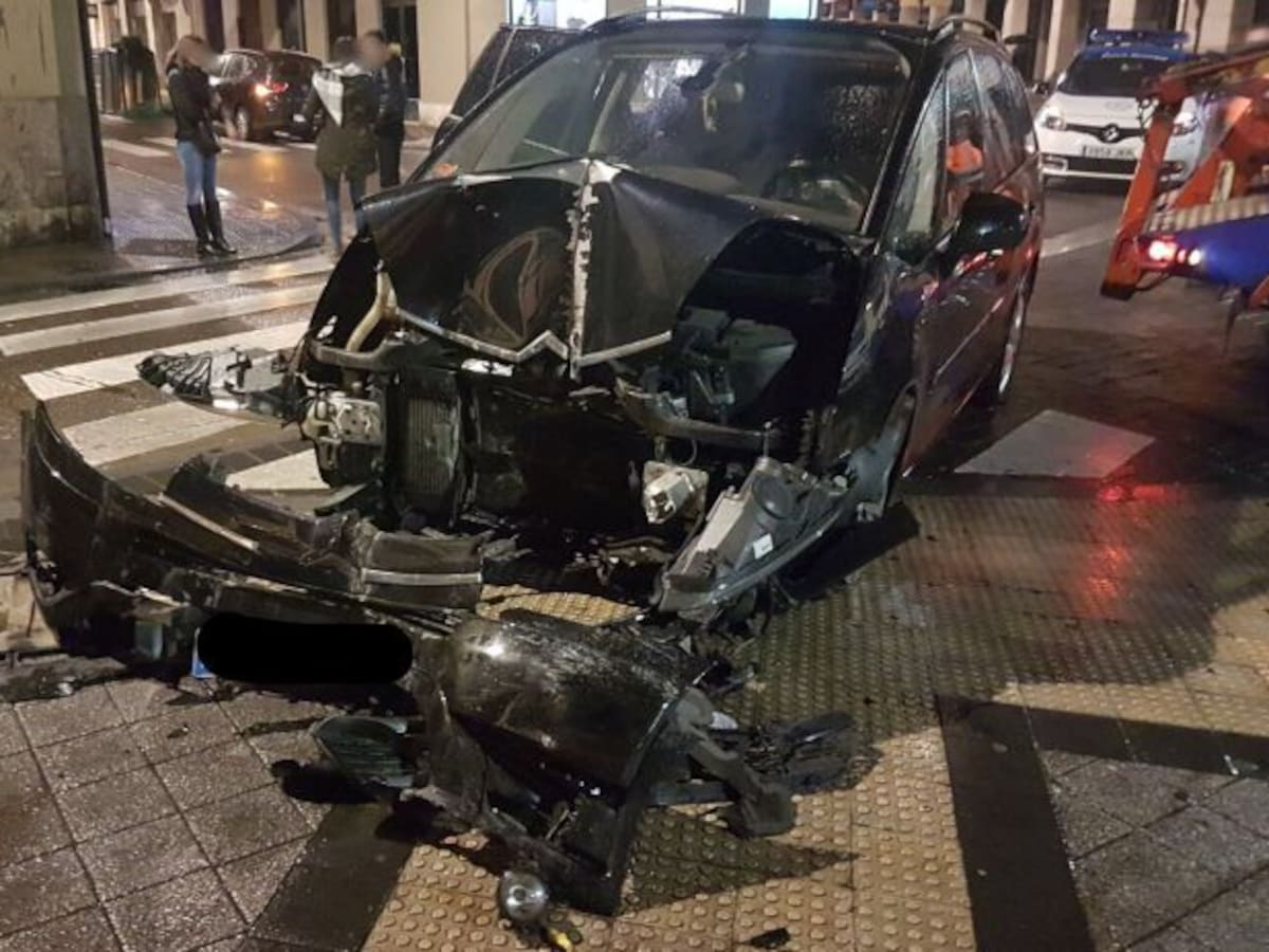 Aparatoso accidente en la calle Fray Luis de León
