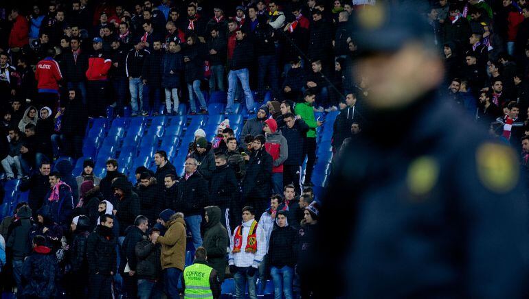 Grada del Calderón sin miembros del Frente Atlético