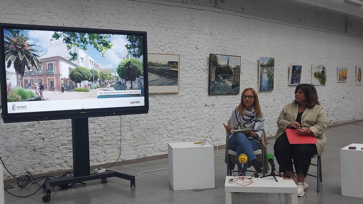 Sara Hernández, alcaldesa de Getafe, repasa las próximas obras en la calle Madrid