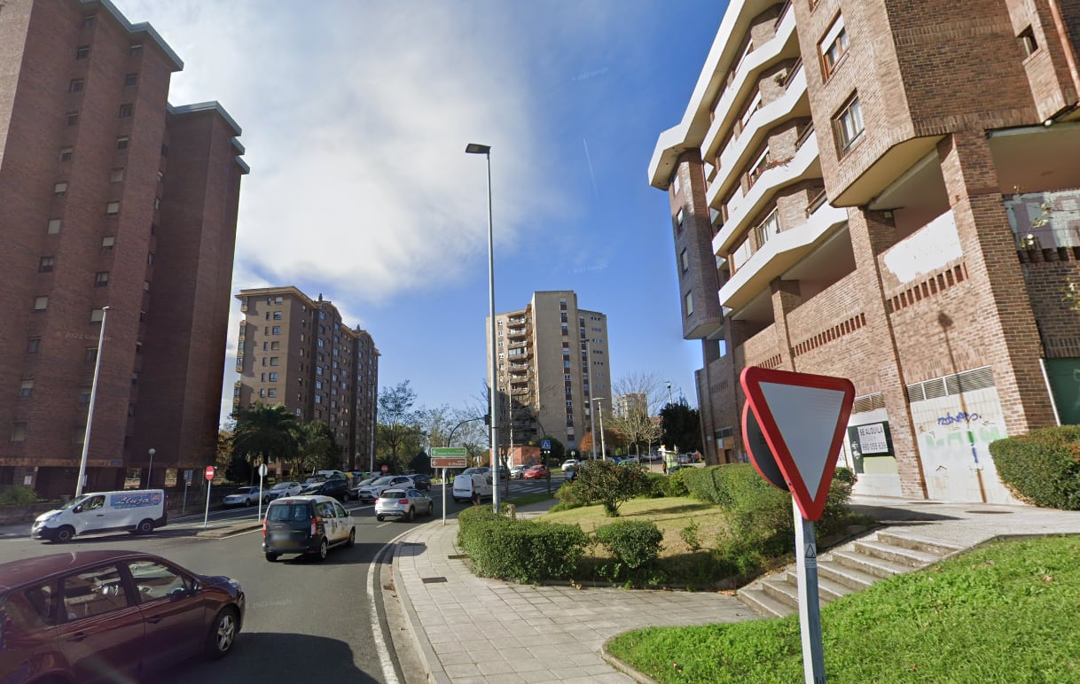 Entrada al Barrio de Cazoña en Santander