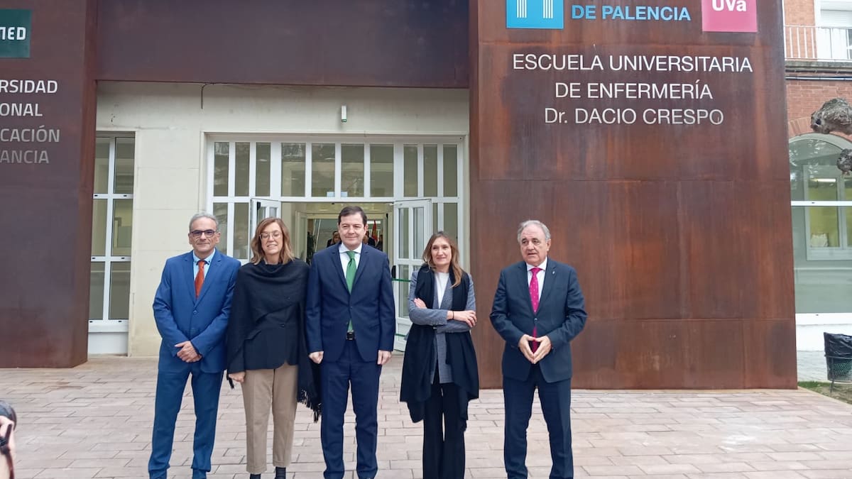 Mañueco: "Es un día histórico para el Campus de Palencia con esta nueva Escuela de Enfermería"