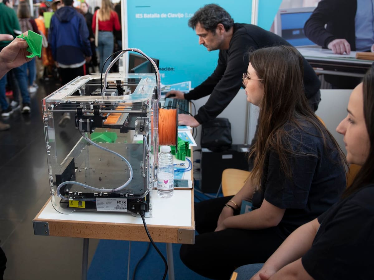 La Feria de Formación Profesional reúne en Riojaforum a más de 3.200 estudiantes en busca de oportunidades formativas (25/03/2026)