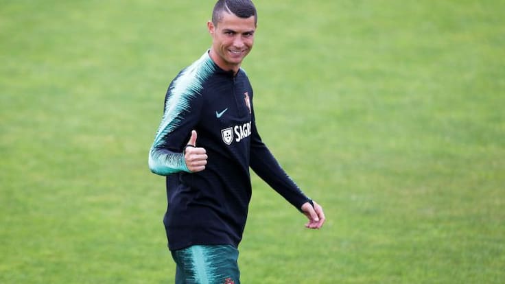 Yago de Vega: "Cristiano Ronaldo se equivoca dos veces"