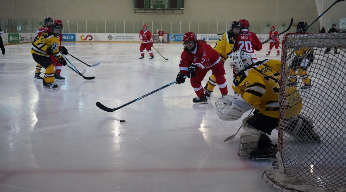 Jaca y Puicerdá se verán las caras en la final femenina de la Copa de la Reina