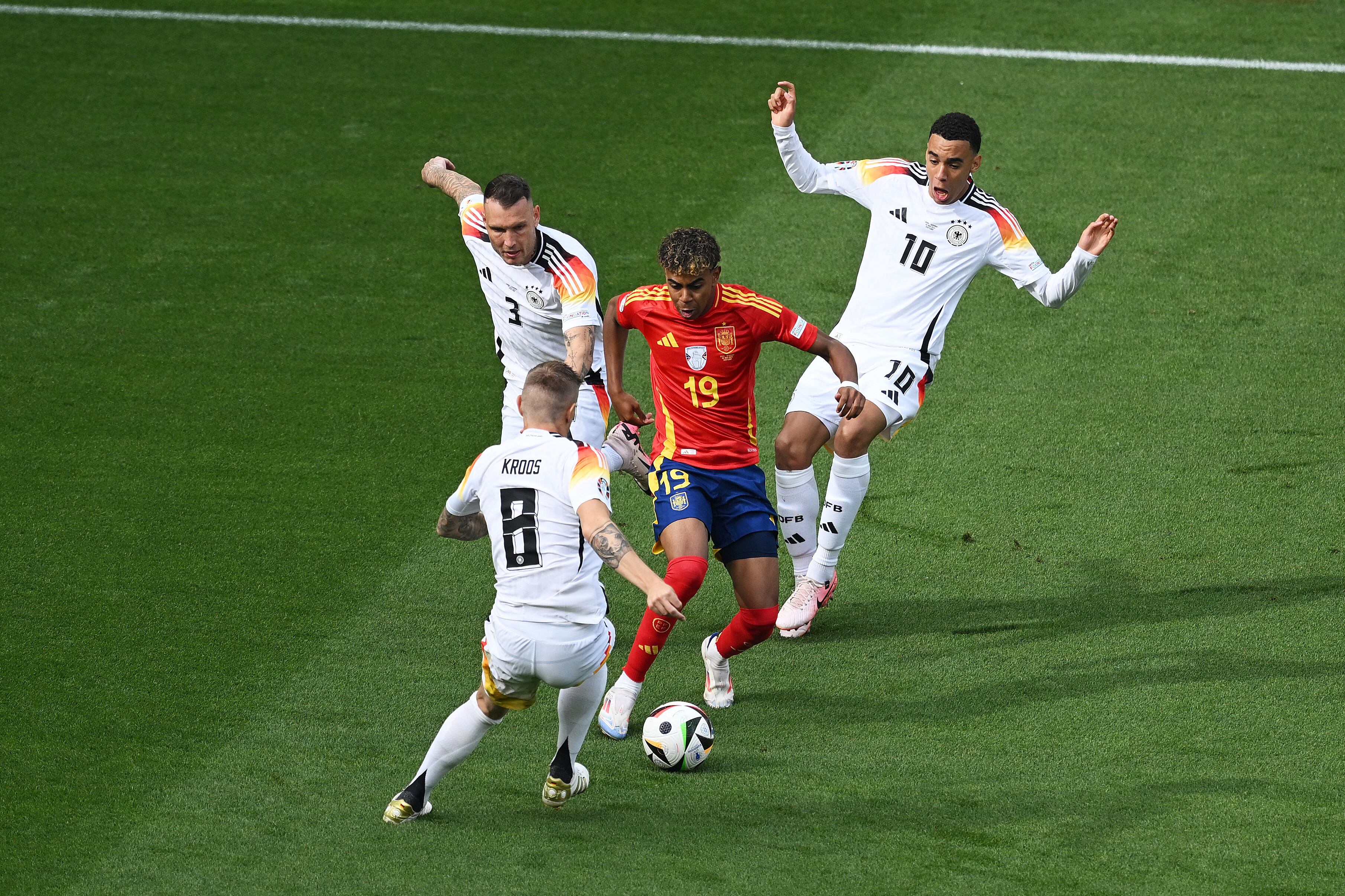 Lamine Yamal, durante el partido de cuartos de final de la Eurocopa entre España y Alemania