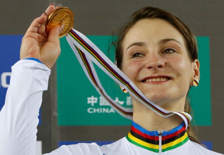 Kristina Vogel celebra un oro en el Mundial