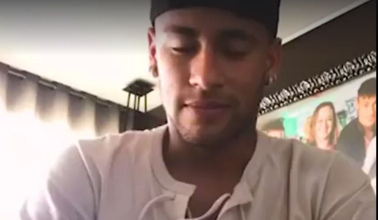 Neymar, dando paso a su vídeo de despedida