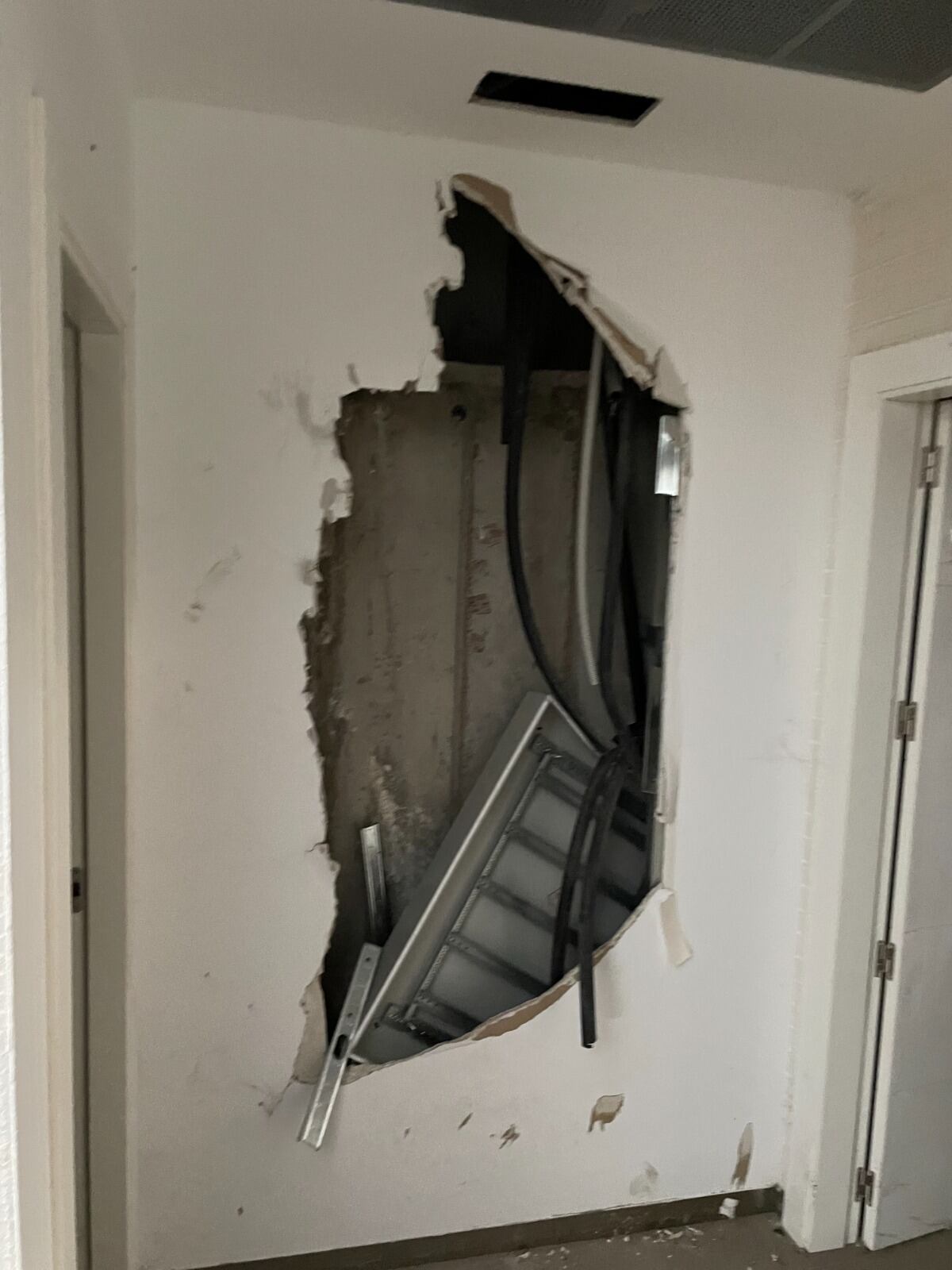 Asalto en la ciudad automóvil de Tercia (Lorca)