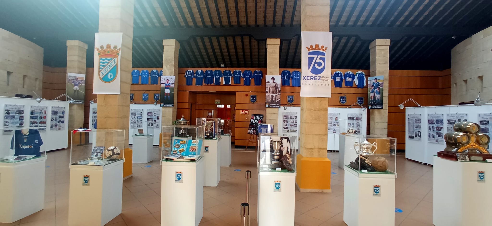 Exposición 75 aniversario del Xerez CD