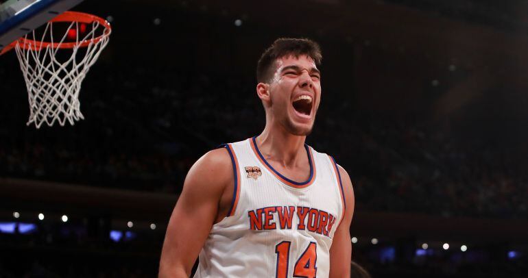 Willy Hernángomez celebra una canasta