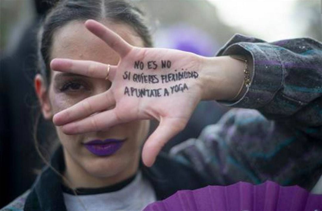 Una manifestante en la manifestación del 8M, el año pasado.