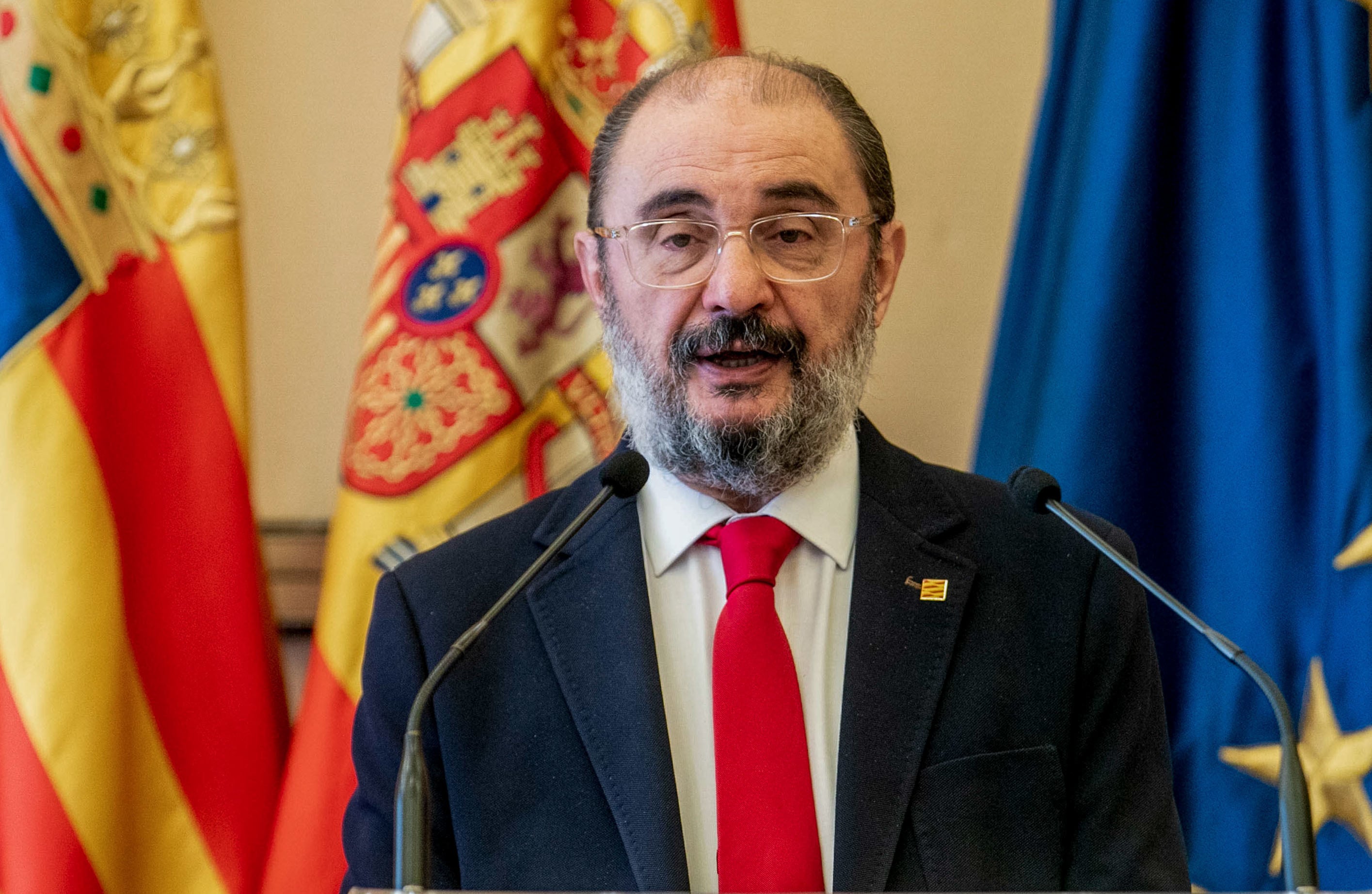 Fotografía de archivo fechada el 1 de marzo de 2023, que muestra al expresidente del Gobierno de Aragón Javier Lambán. El expresidente del Gobierno de Aragón Francisco Javier Lambán Montañés (Ejea de los Caballeros, Zaragoza, 19 de agosto de 1957) ha fallecido este viernes 15 de agosto, han confirmado fuentes del Gobierno de Aragón.
