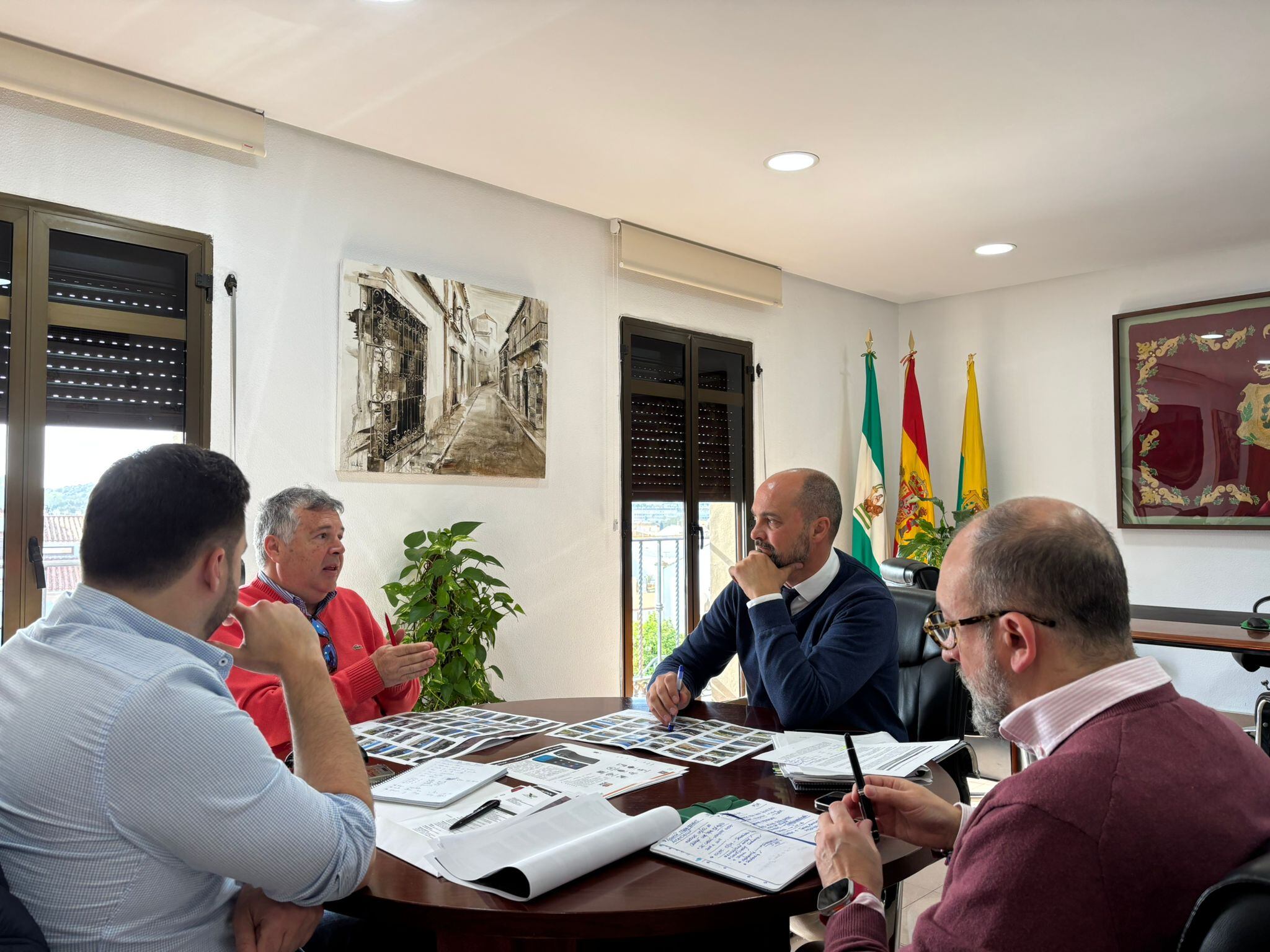 Reunión en Los Barrios