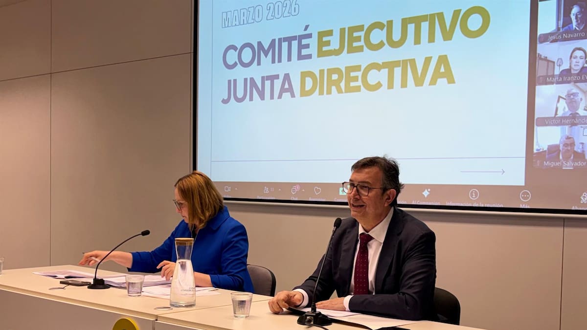 Eva Calleja, secretaria general de CC.OO en l'Alacantí-Les Marines, sobre las medidas del gobierno para paliar los efectos de la guerra de Irán