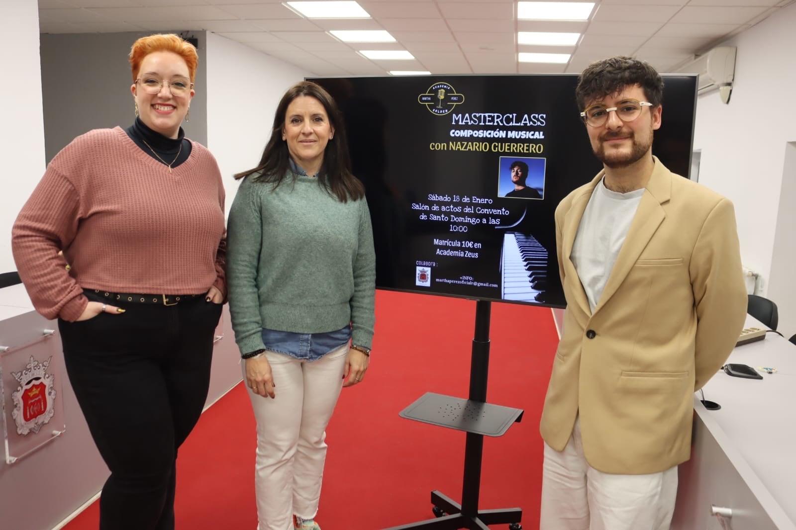 Martha Pérez, Rebeca Muñoz y Nazario Guerrero durante la presentación de la actividad