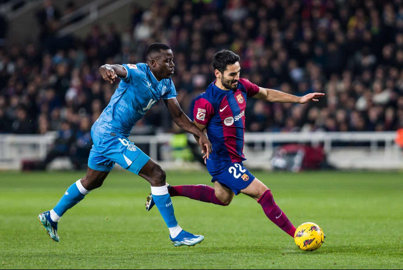 Lopy brilló frente al Barça en el choque de Monjuit.