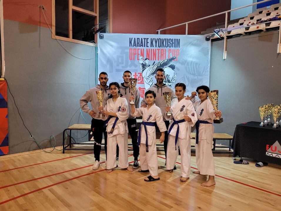 Éxito rotundo de la escuela de kárate Kyokushin Kan-Do IFK Alcoy