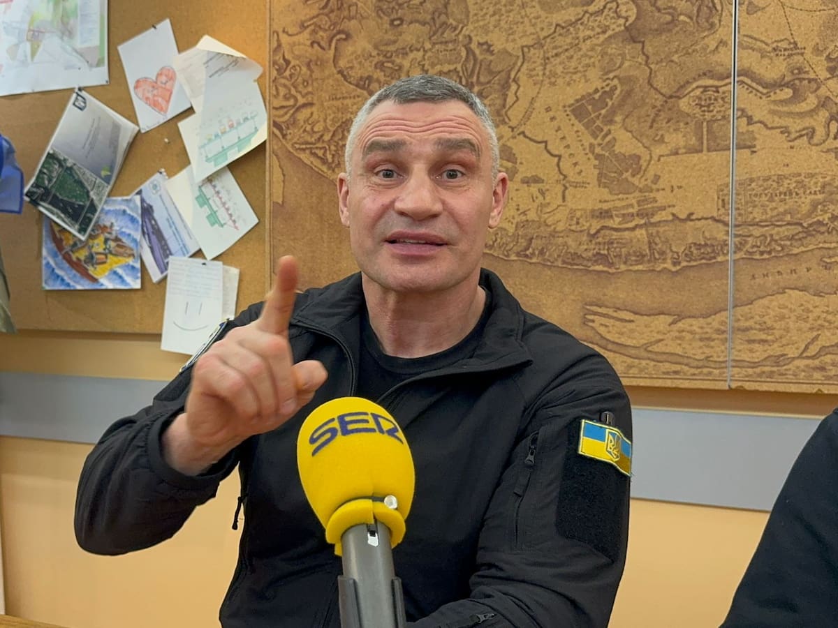 Vitali Klichkó, alcalde de Kiev: "Las bombas de Putin han dejado a 6.000 edificios de viviendas sin calefacción"