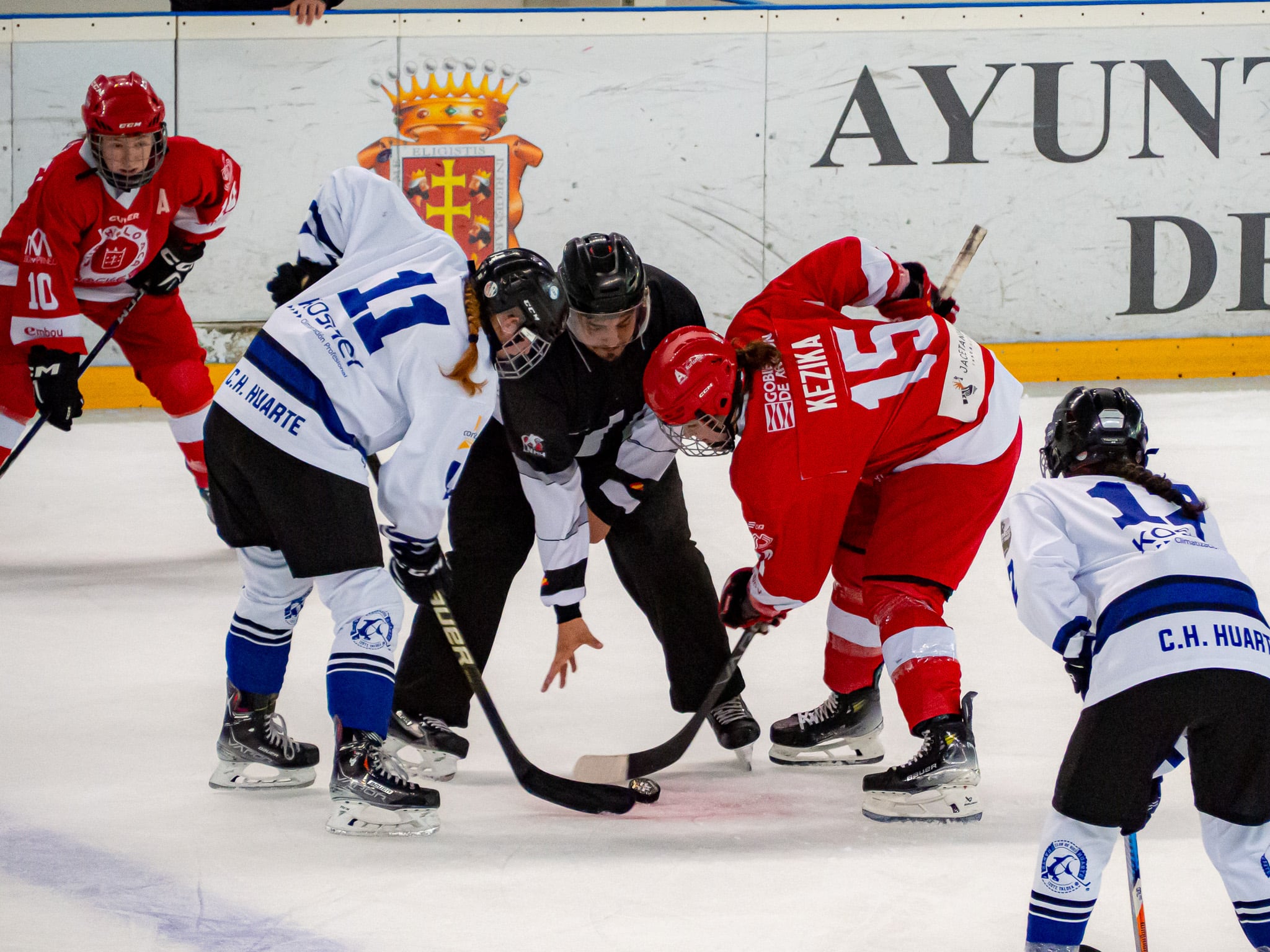 Ellas se llevaron tres puntos en casa (Foto A. Betrán)