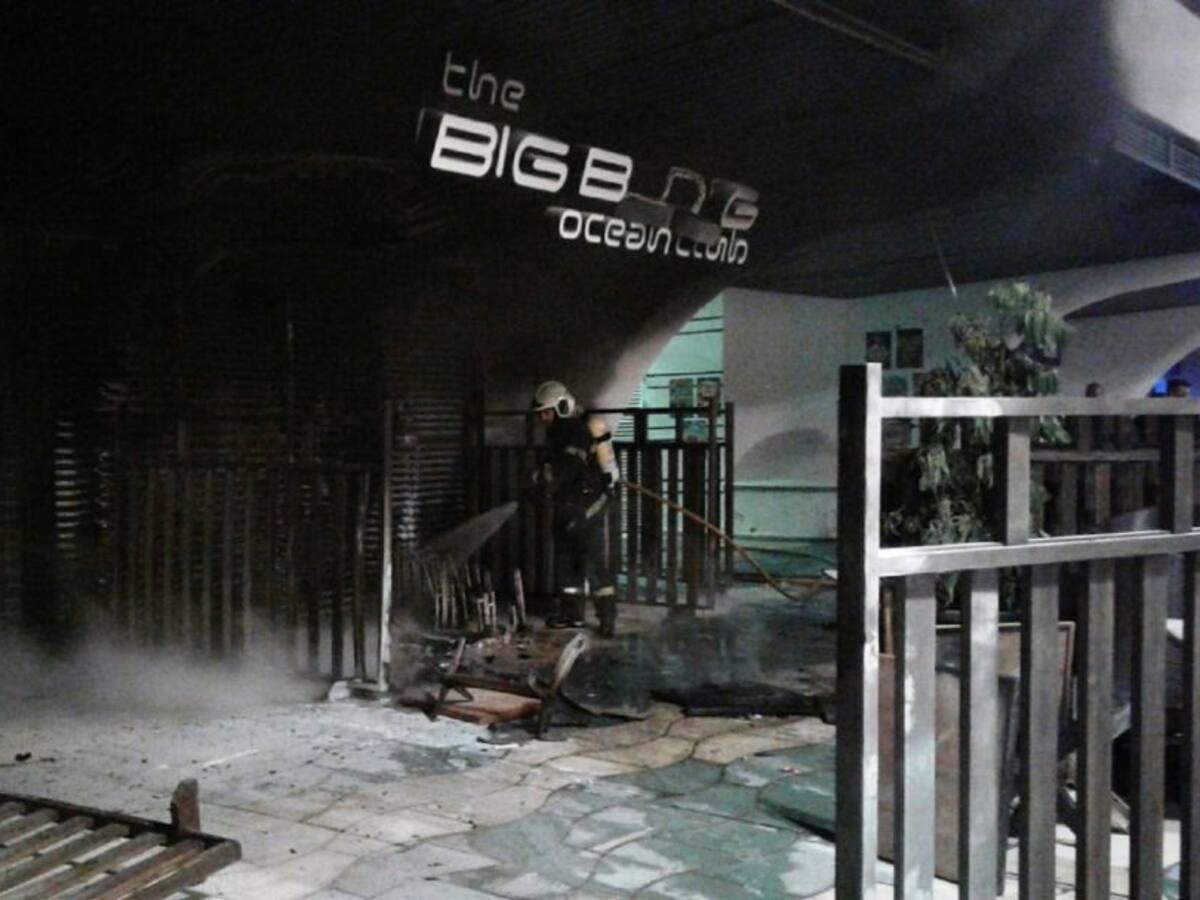 Se investiga las causas del incendio de la discoteca Big Bamg de Almuñécar