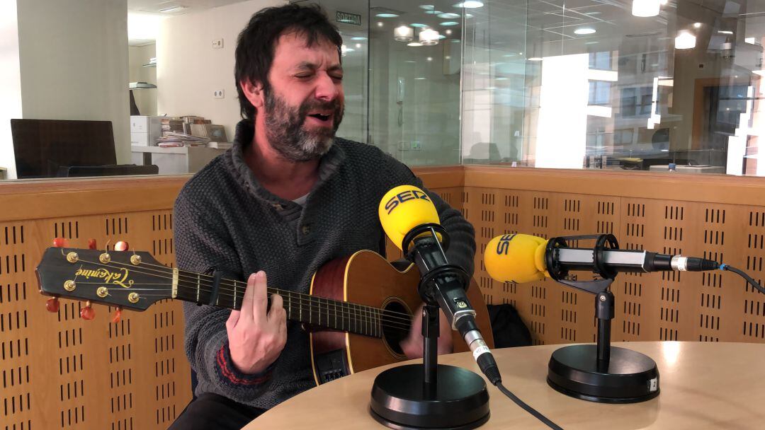 Mazoni interpreta 'Magranes molt'