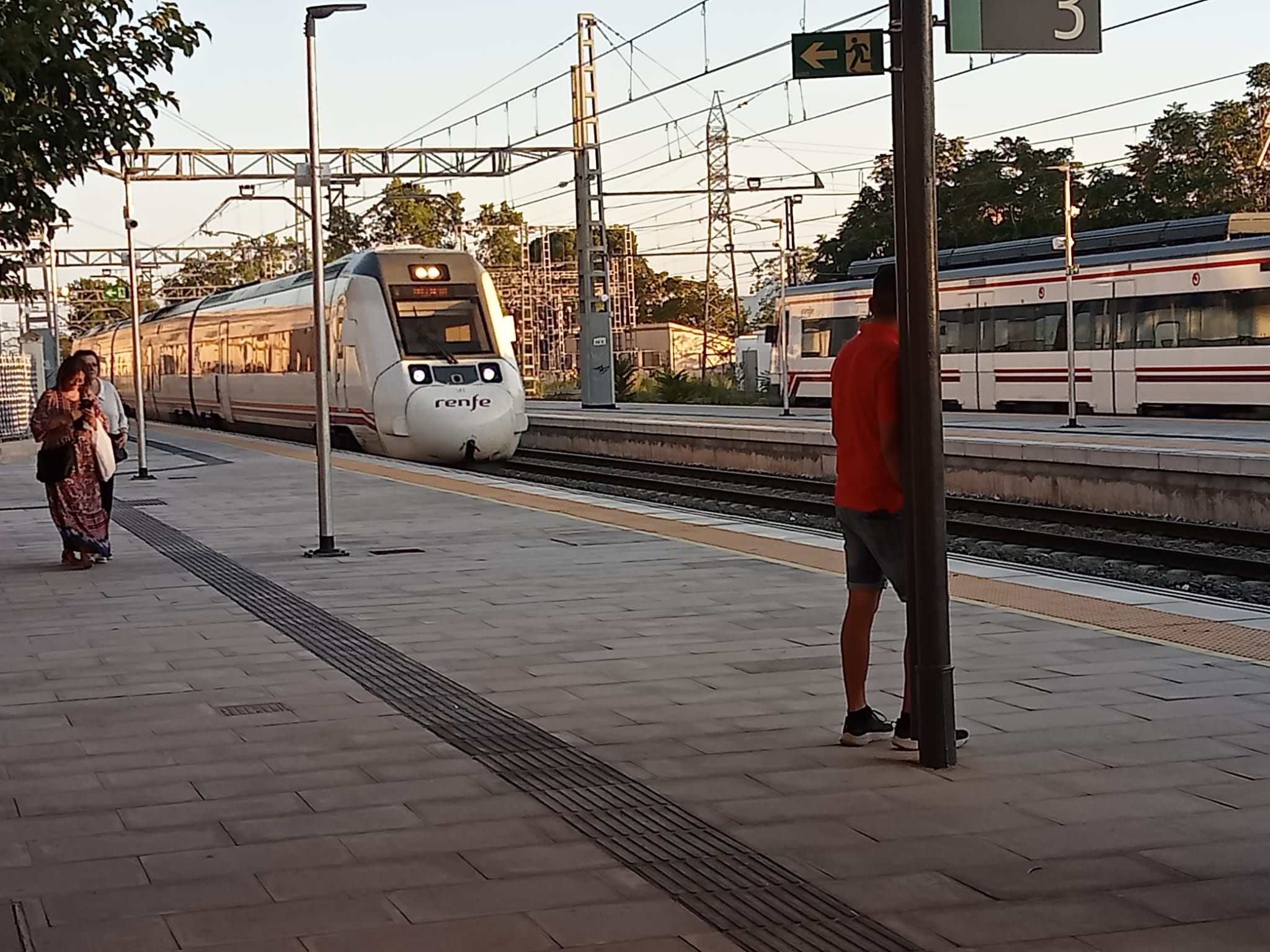 Estación convencional de tren de Villena