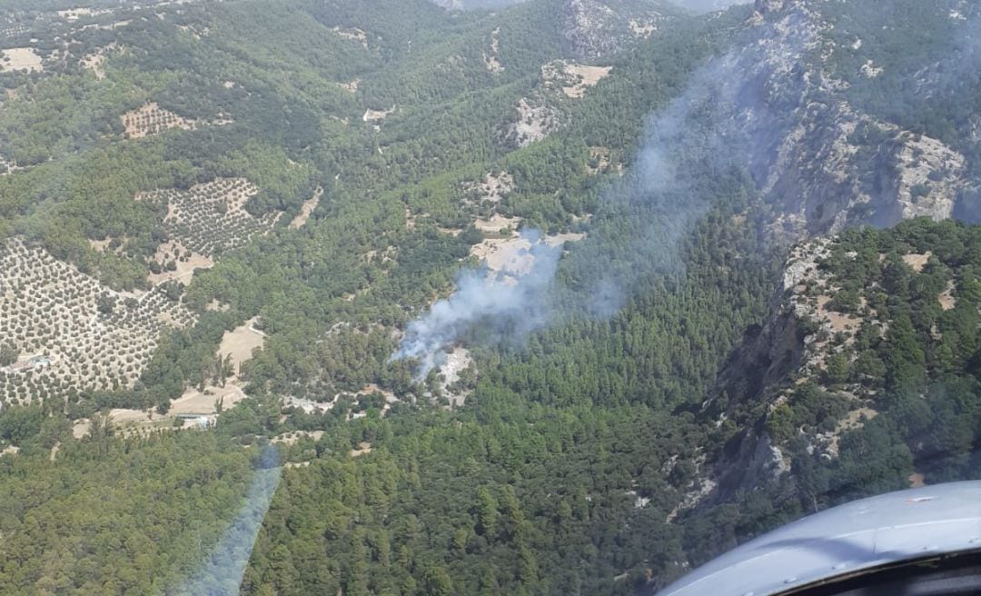 Imagen aérea del fuego.