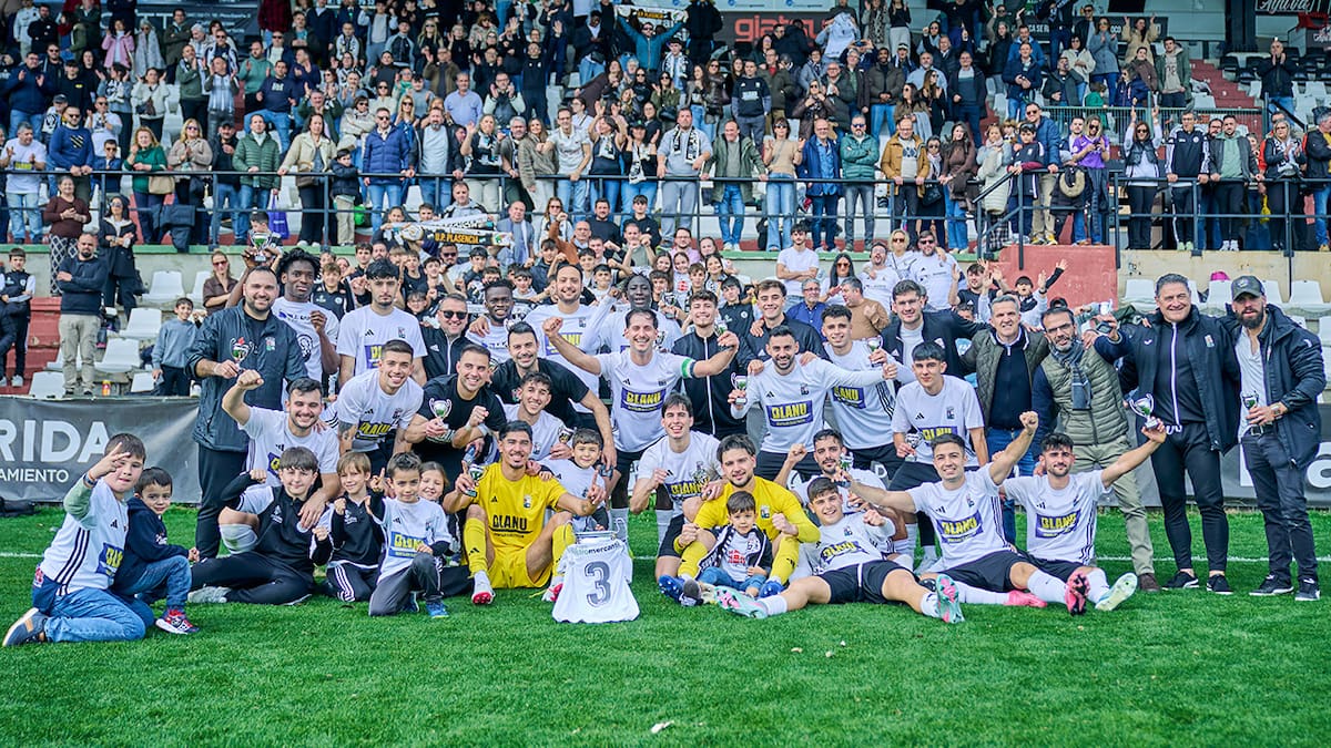 Alexander Serrano, capitán de la UP Plasencia: "el objetivo del club es ascender"